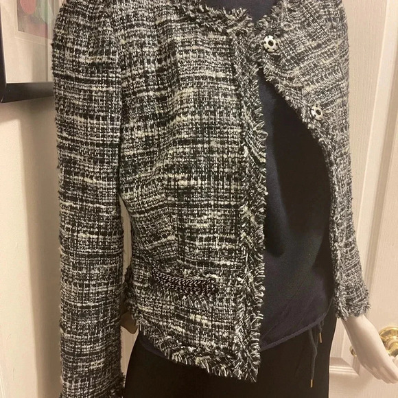 J Crew Womens Black
Textured Embellished Fringe
Beaded Long Sleeve Jacket - Picture 4 of 13